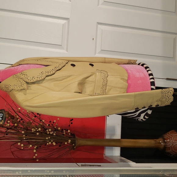 ππ€π WILSONS VINTAGE 90S GENUINE LEATHER TAN EYELET SCALLOPED BLAZER JACKET - Picture 7 of 16